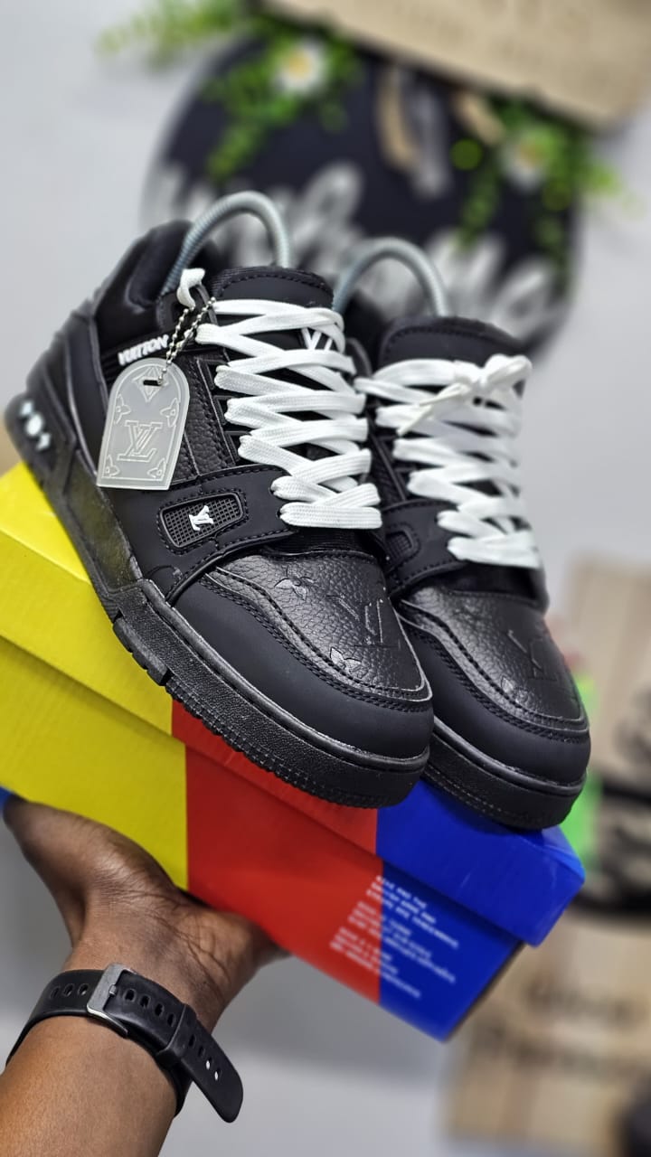 Louis Vuitton LV Trainer Shoes Black