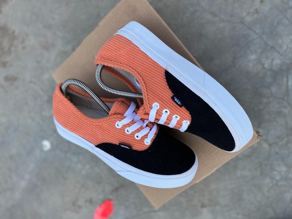 Fabric Double Sole Corduroy Vans off the Wall Sneakers Orange/Black - White Sole