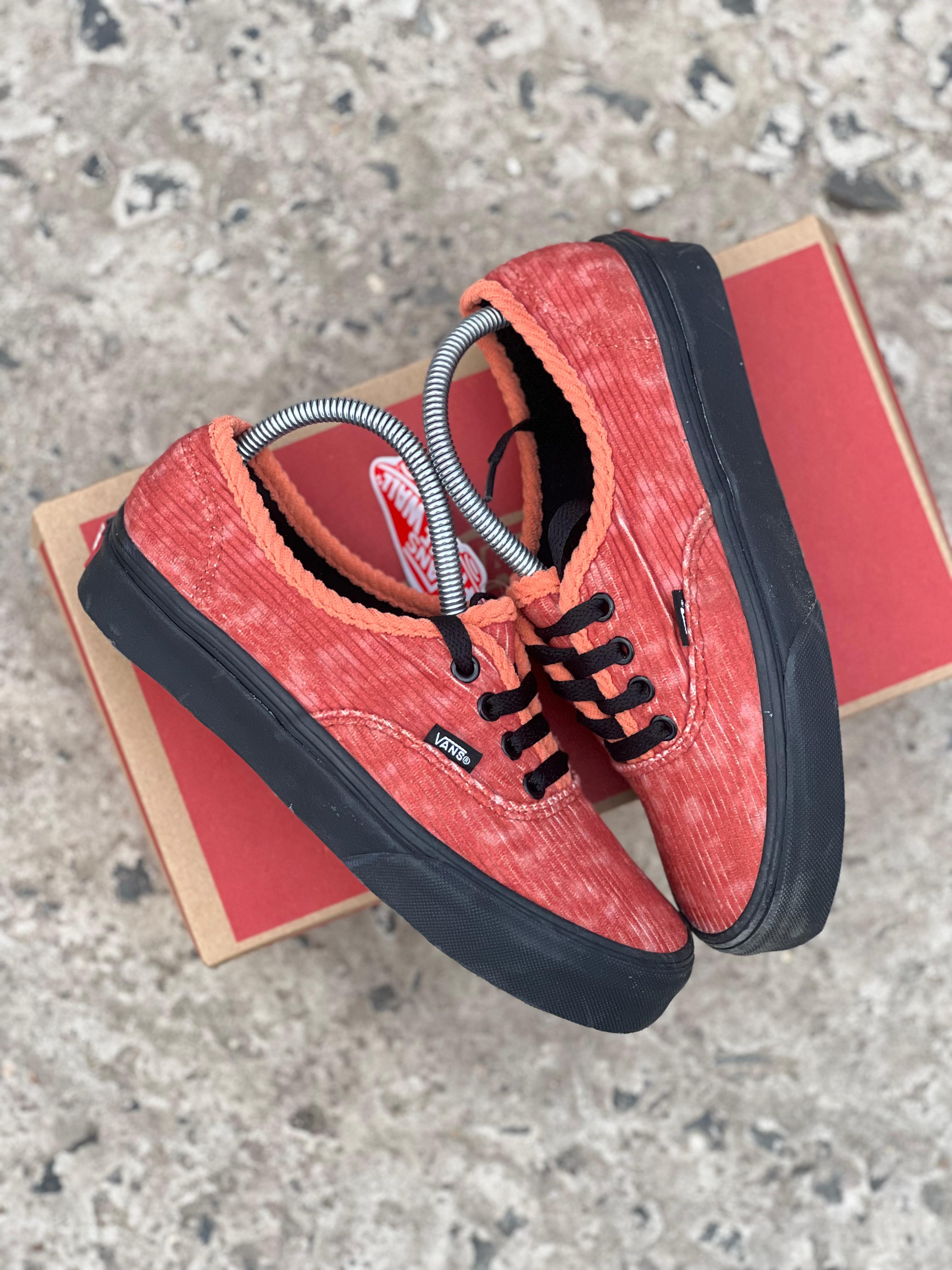 Fabric Double Sole Corduroy Vans of the Wall Sneakers Orange/Red - Black Sole