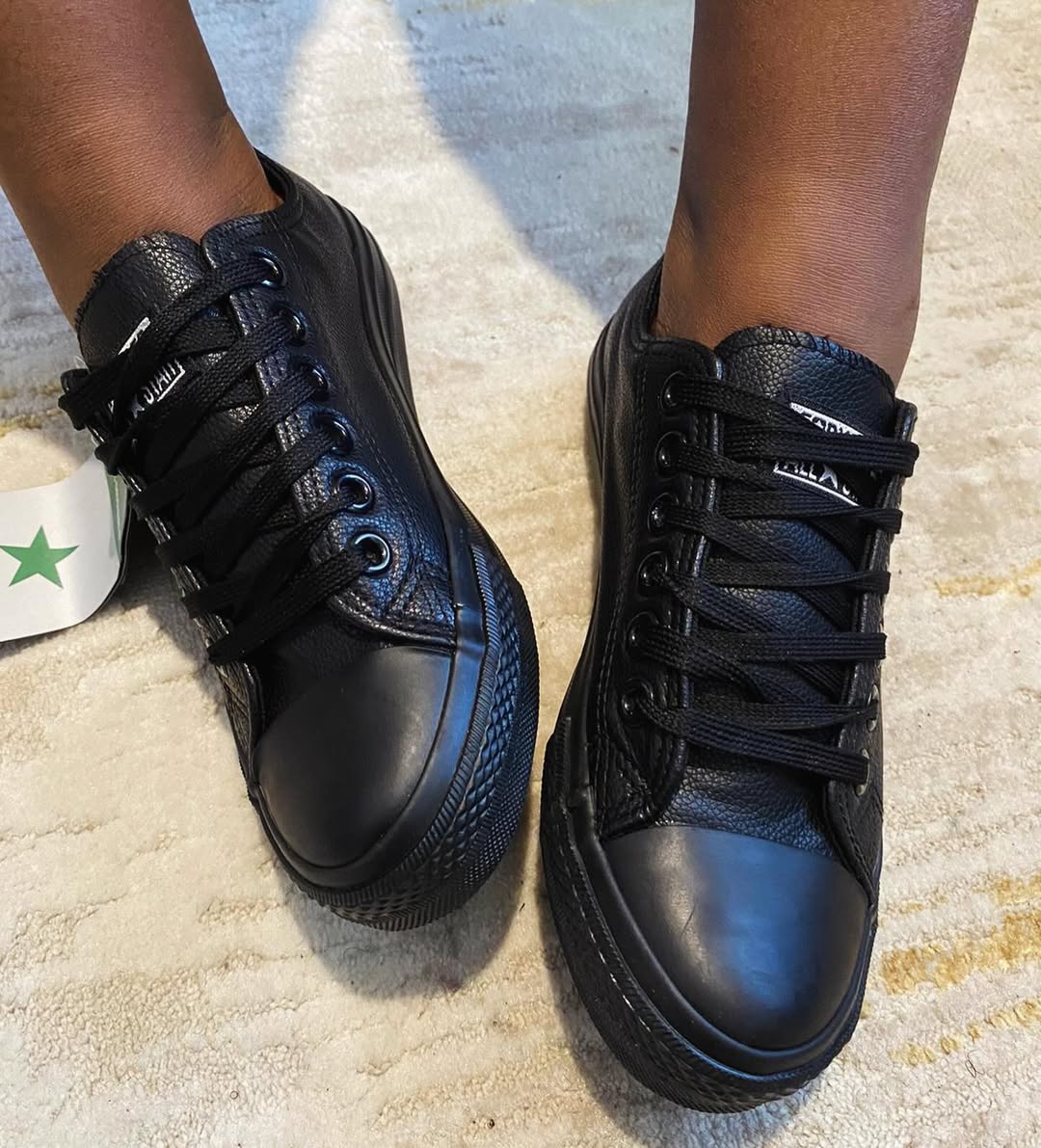 Black Converse AllStar Low Cuts Leather Sneakers