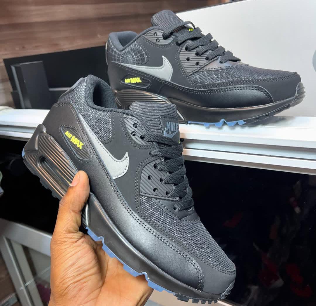 Classic Nike Air Max 90 Customs All Black