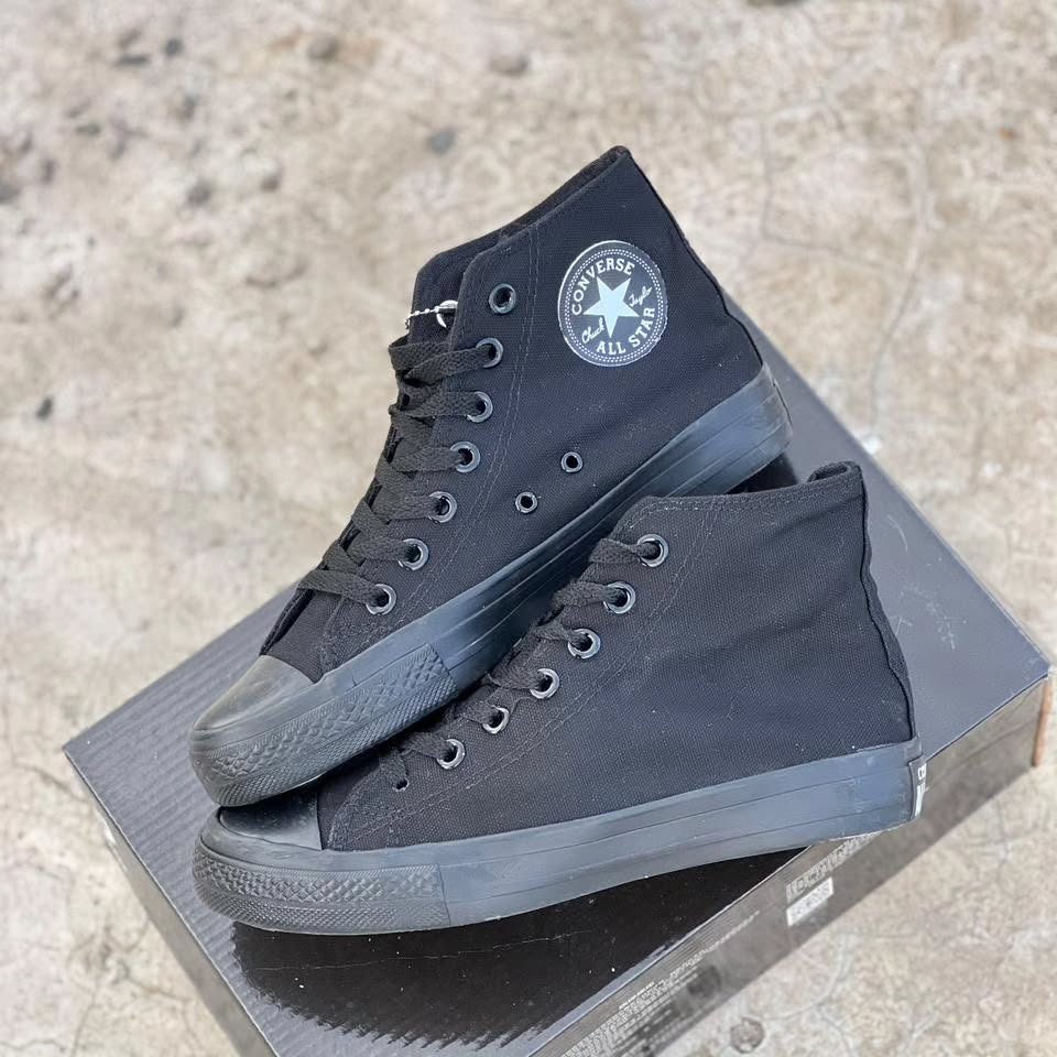 Black Converse AllStar High Cuts Unisex Leather Sneakers